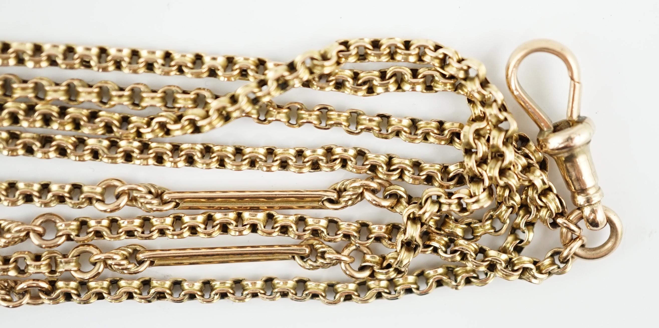 A 9ct gold guard chain